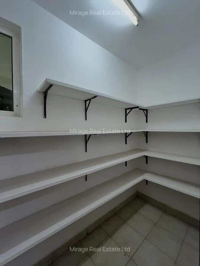 3 Bed Apartment with En Suite in Kilimani - 8