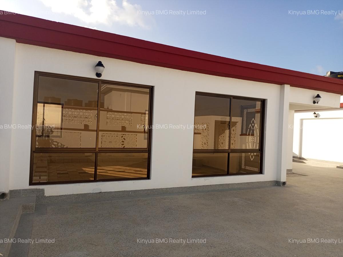 2 Bed Apartment with En Suite in Shanzu - 7