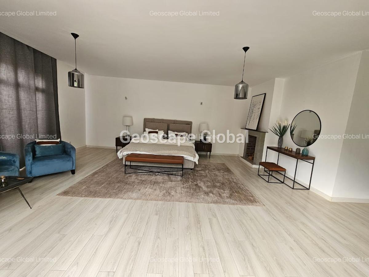 5 Bed Villa with En Suite in Karen - 12