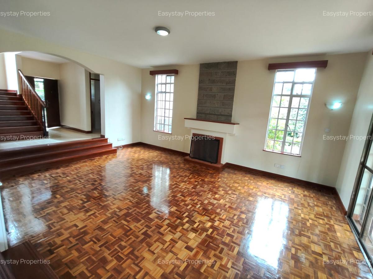 4 Bed Townhouse with En Suite in Nyari - 6