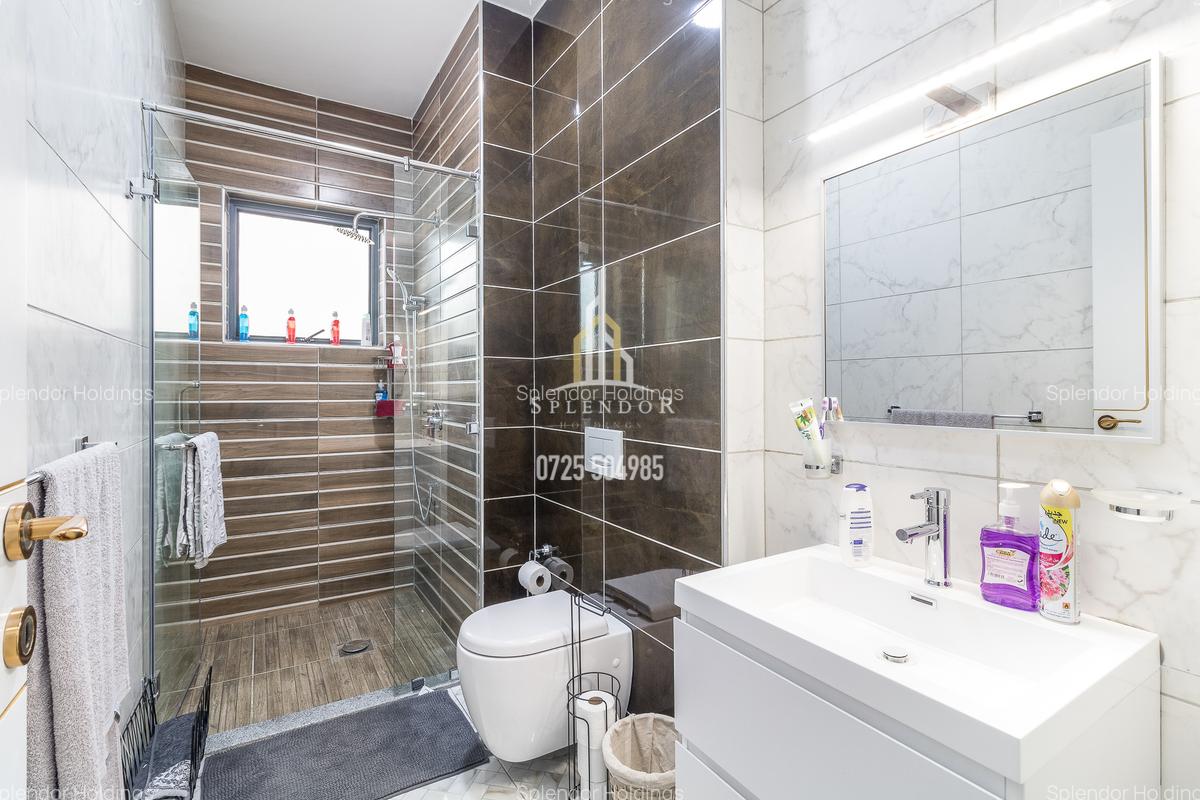 3 Bed Apartment with En Suite in Lavington - 11