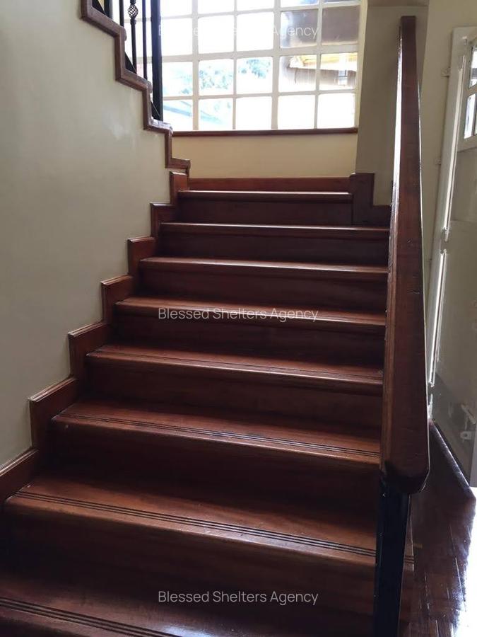 4 Bed Villa with En Suite in Kiambu Road - 15