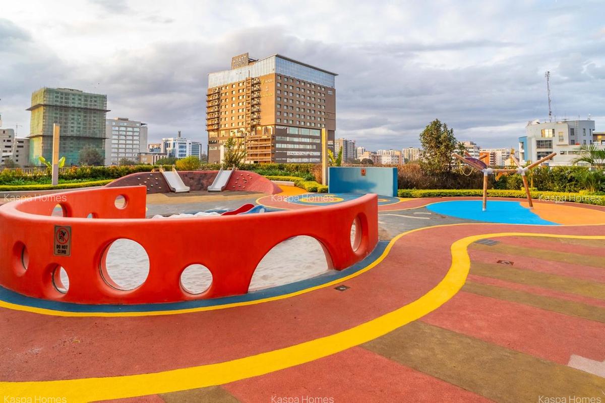 Serviced 3 Bed Apartment with En Suite in Westlands Area - 9