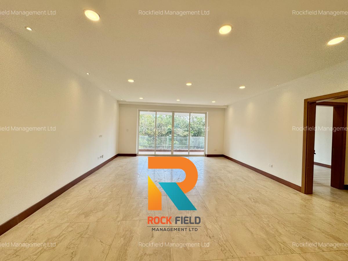 2 Bed Apartment with En Suite in Parklands - 2