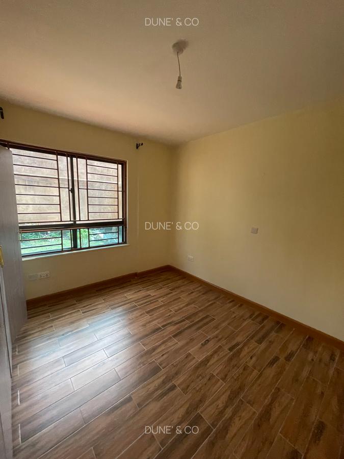 Serviced 2 Bed Apartment with En Suite in Lavington - 16