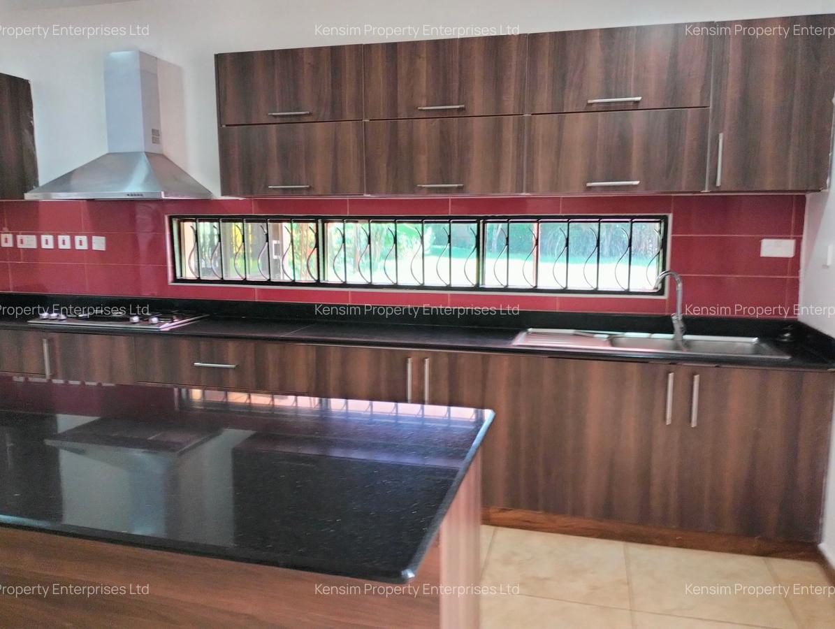 4 Bed Townhouse with En Suite in Runda - 3