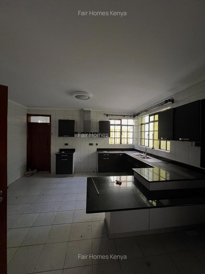 5 Bed Townhouse with En Suite at Lavington Maji Mazuri - 7