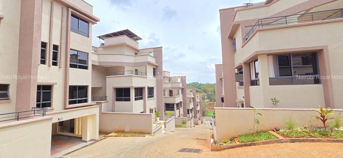 5 Bed Townhouse with En Suite at Off James Gichuru - 4