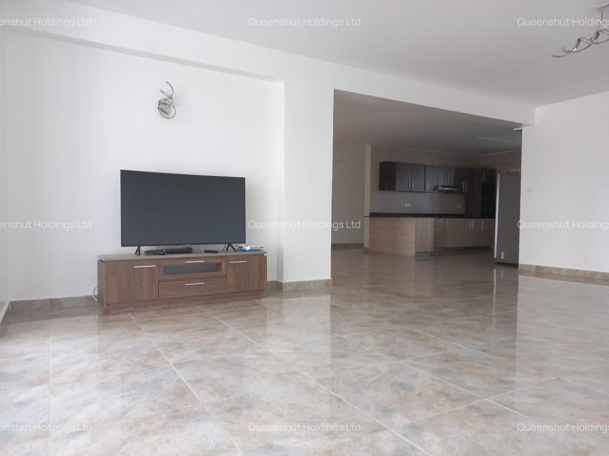 4 Bed Apartment with En Suite in Westlands Area - 2