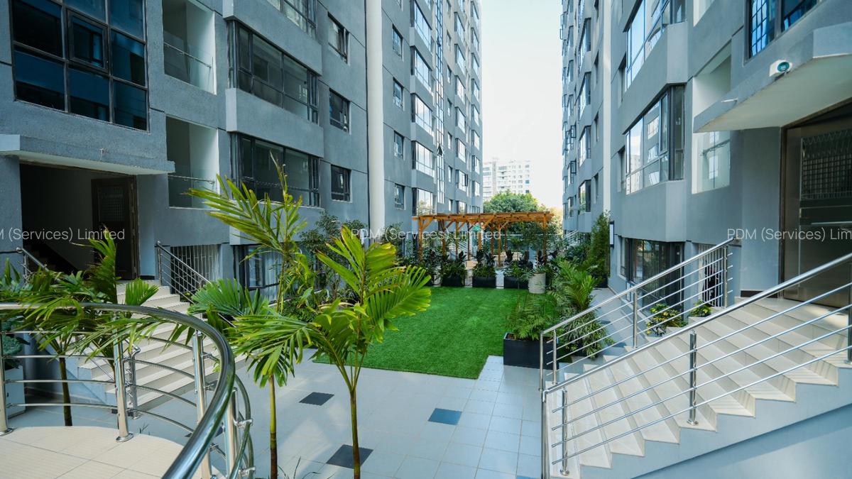 2 Bed Apartment with En Suite in Lavington - 2