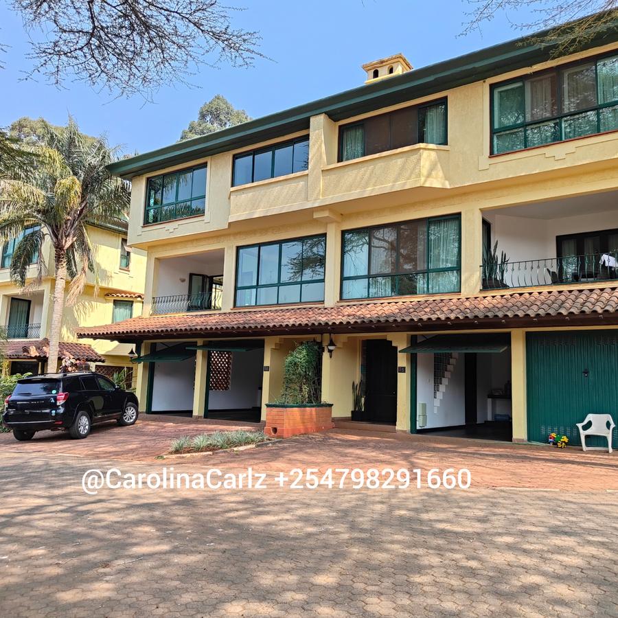 4 Bed Townhouse with En Suite at Brookside Drive - 2