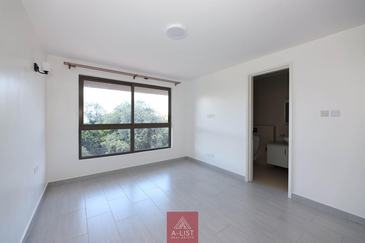 3 Bed Apartment with En Suite at Muthangari Road - 11