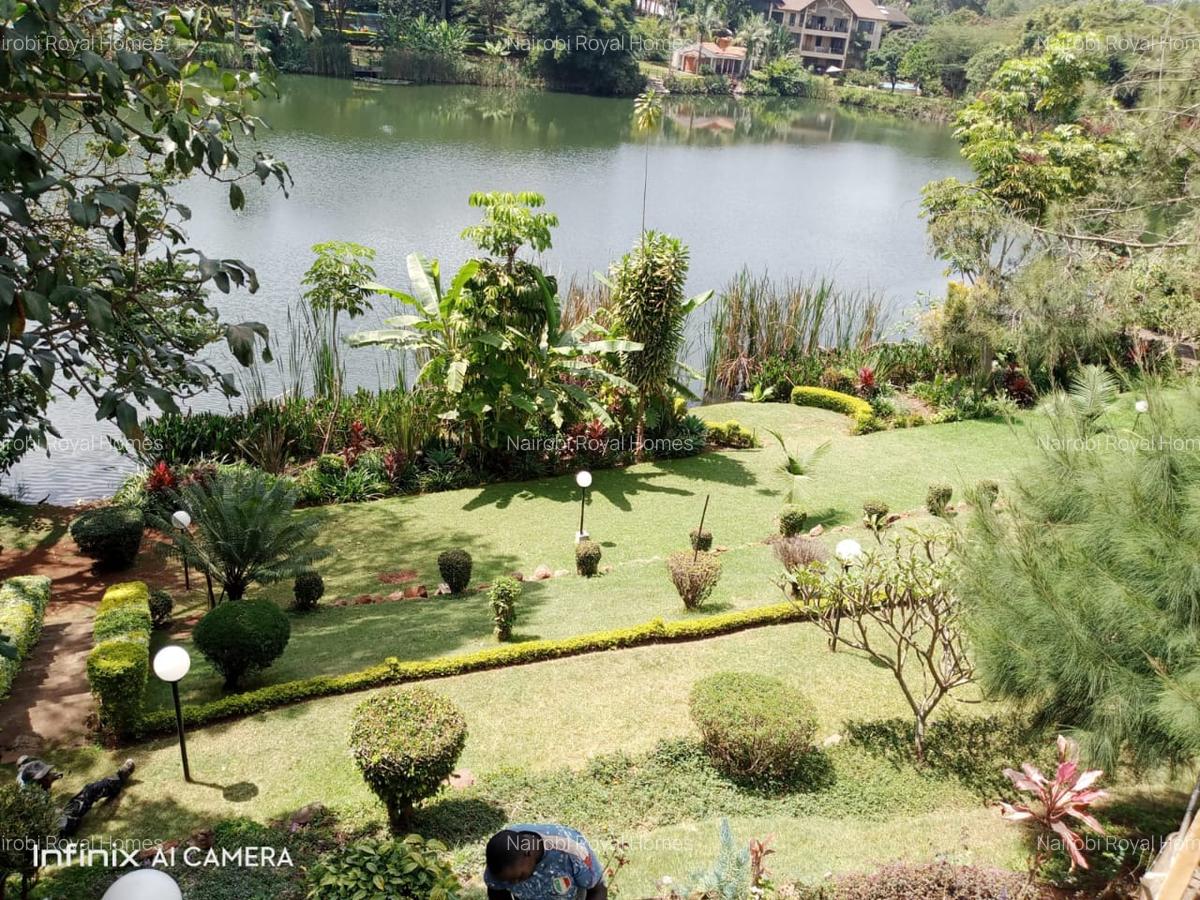 5 Bed House with En Suite at Nyari Road - 8