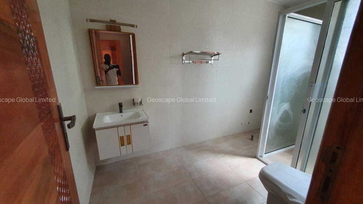 4 Bed Townhouse with En Suite in Karen - 6