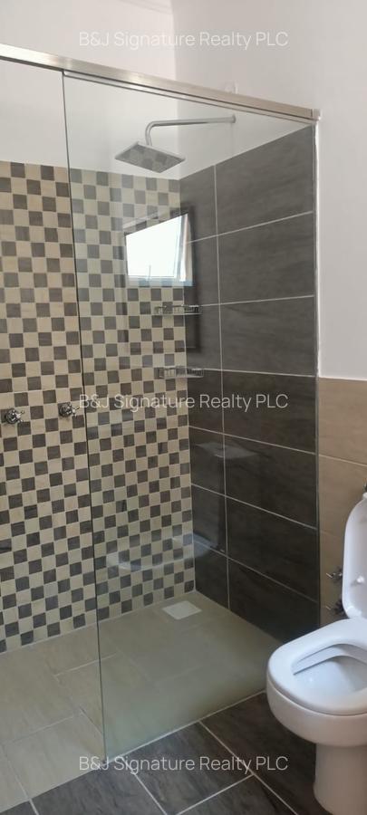 3 Bed Apartment with En Suite in Riverside - 10