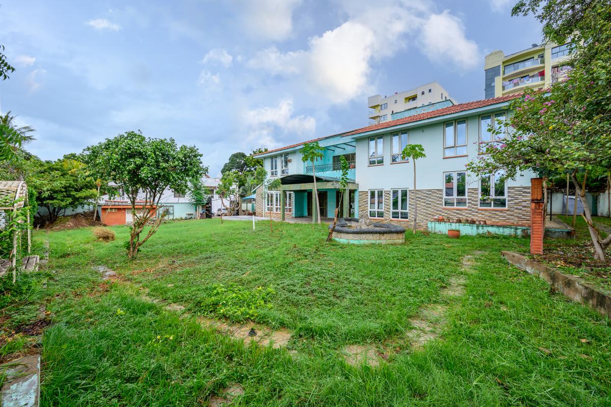 6 Bed House with En Suite at Off Dr Rashid Ali Road - 11
