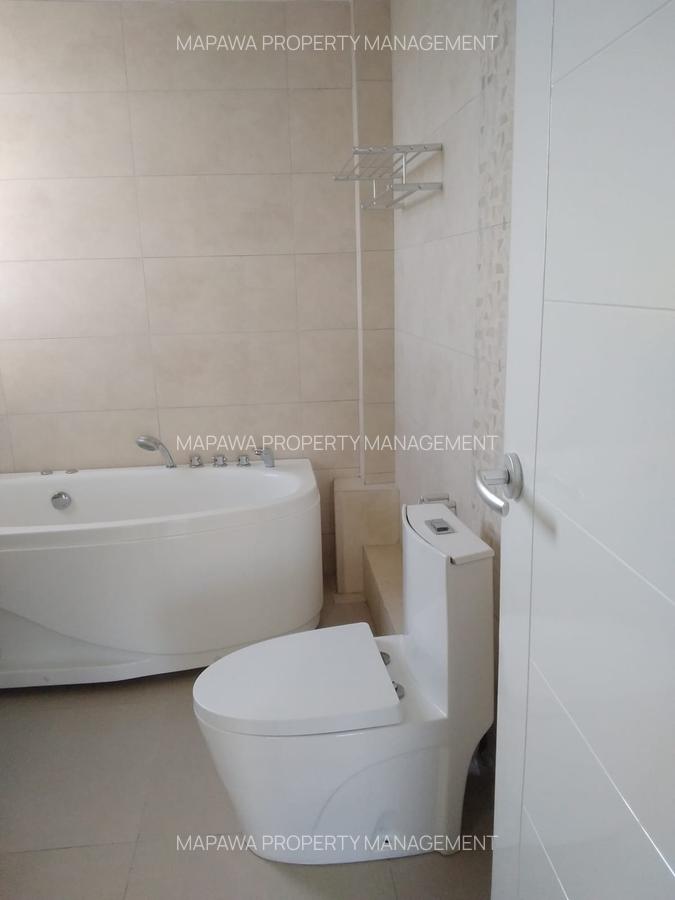 3 Bed Apartment with En Suite in Lavington - 10
