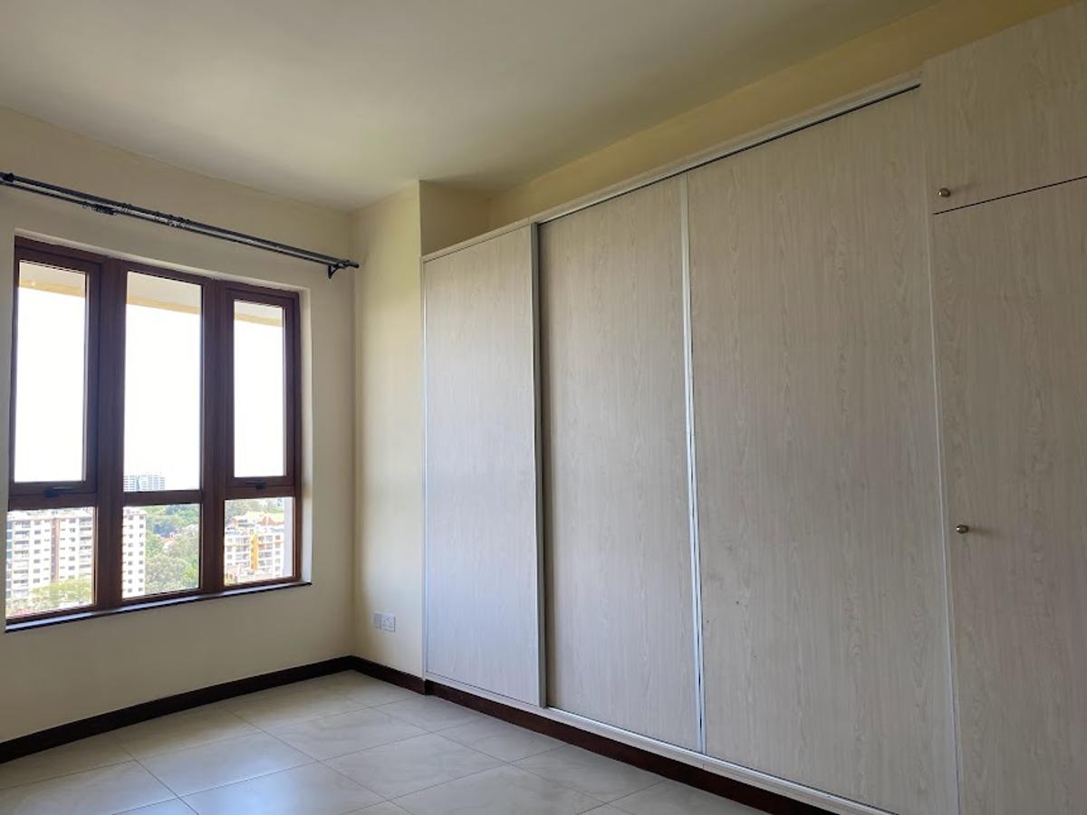 5 Bed Apartment with En Suite at Lavington - 5