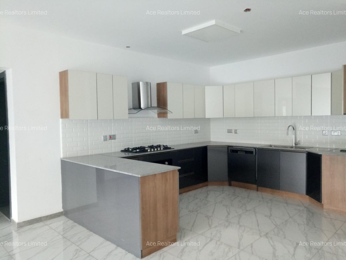 2 Bed Apartment with En Suite at Lavington Estate Nairobi - 3