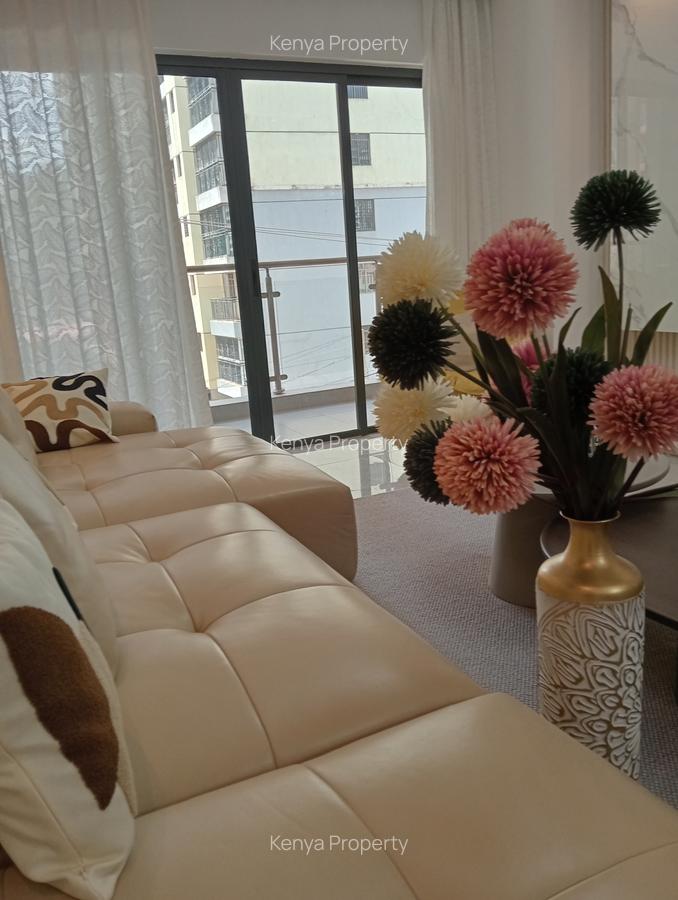 3 Bed Apartment with Swimming Pool at Wood Avenue - 12