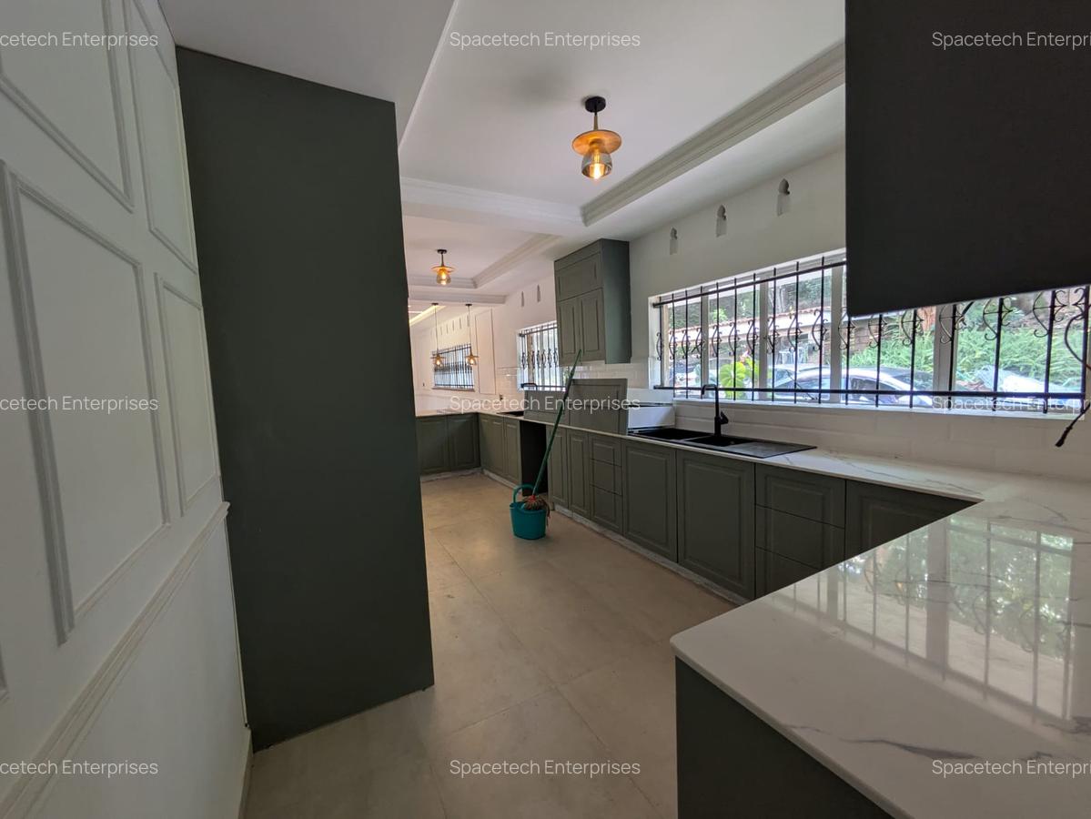 4 Bed House with En Suite in Muthaiga - 8