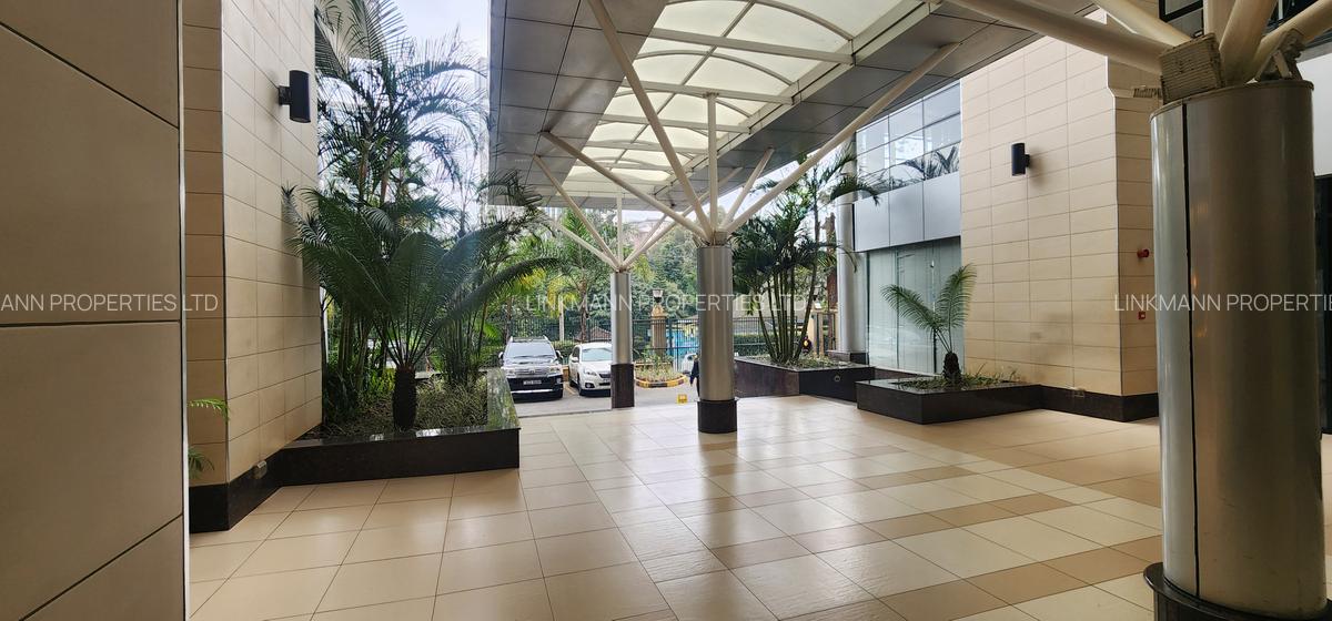 3,245 ft² Office with Service Charge Included in Westlands Area - 8