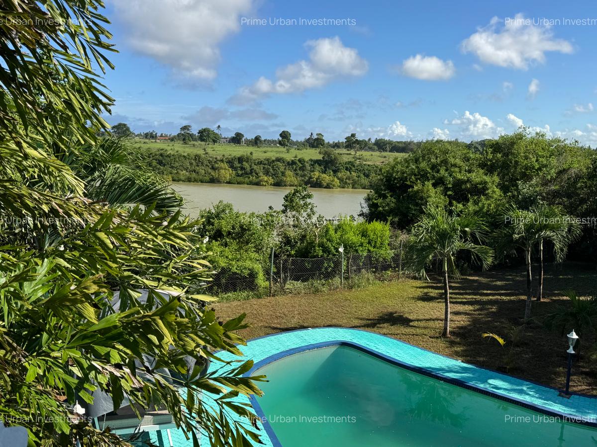 4 Bed Townhouse with En Suite in Mtwapa - 6