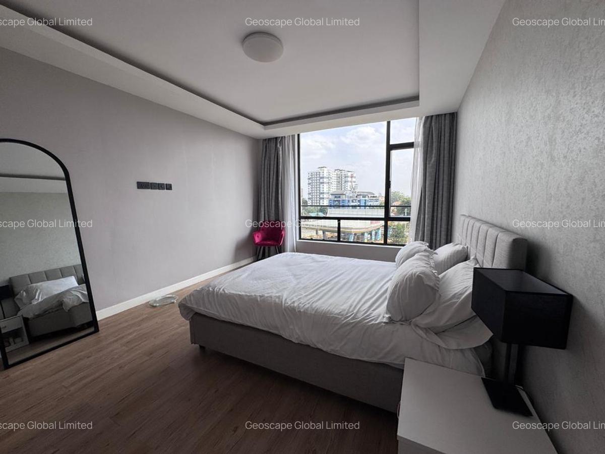 2 Bed Apartment with En Suite in Brookside - 3