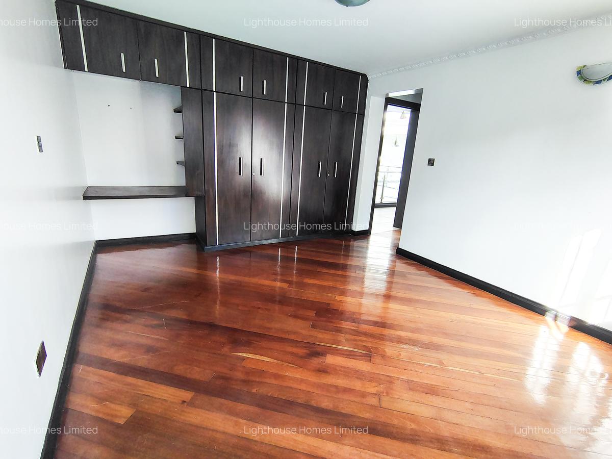 6 Bed House with En Suite at Runda - 6