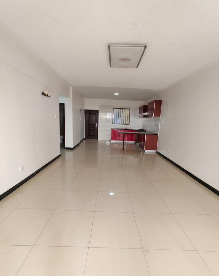 Serviced 3 Bed Apartment with Swimming Pool in Kilimani - 2