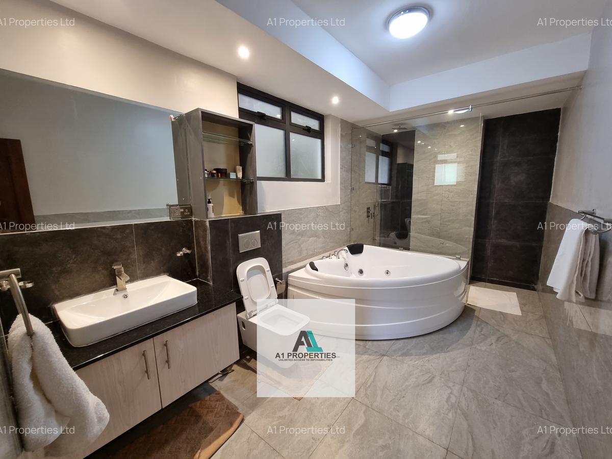 Furnished 4 Bed Apartment with En Suite in Riverside - 16