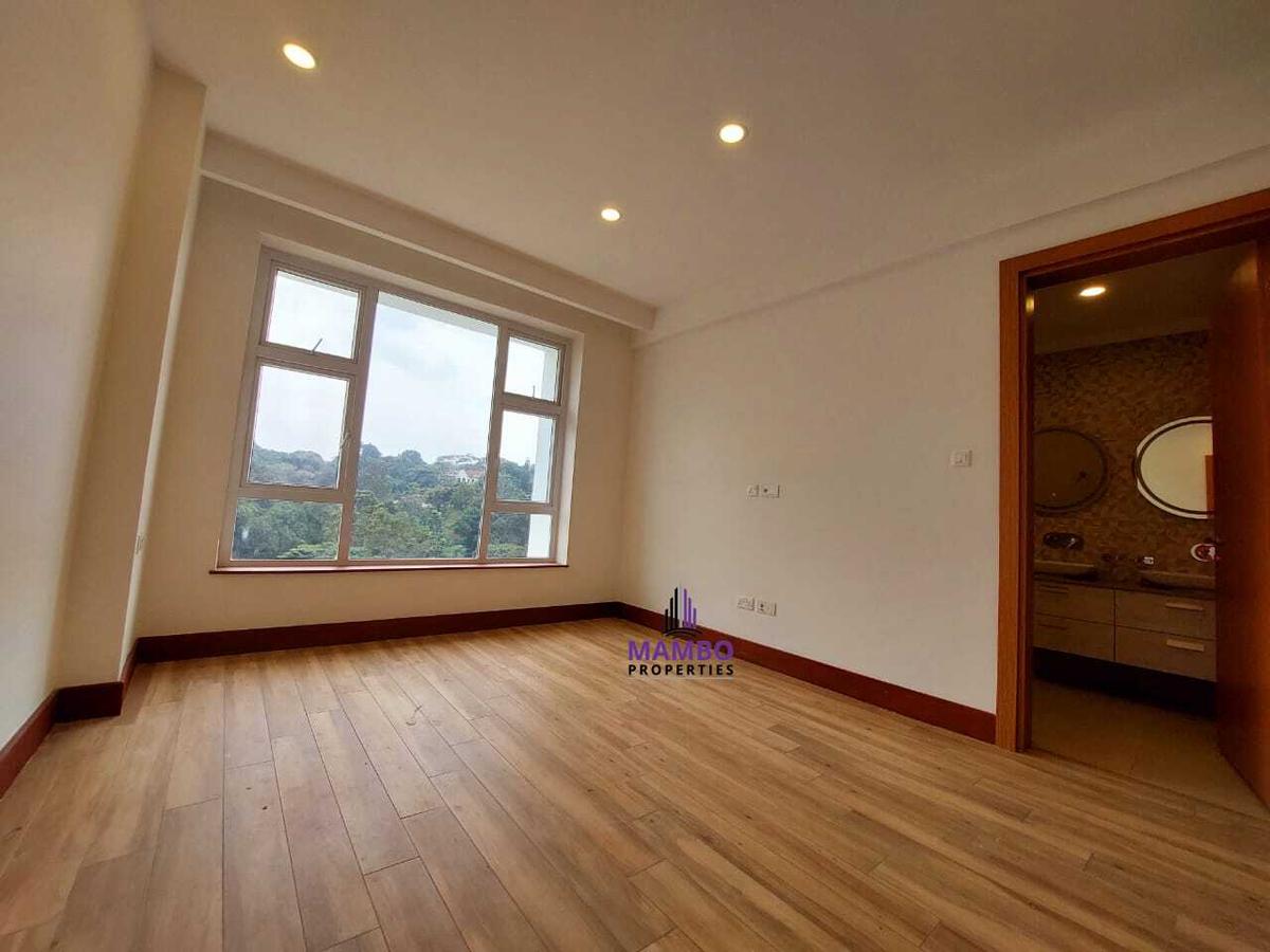 2 Bed Apartment with En Suite at City Park Drive - 7