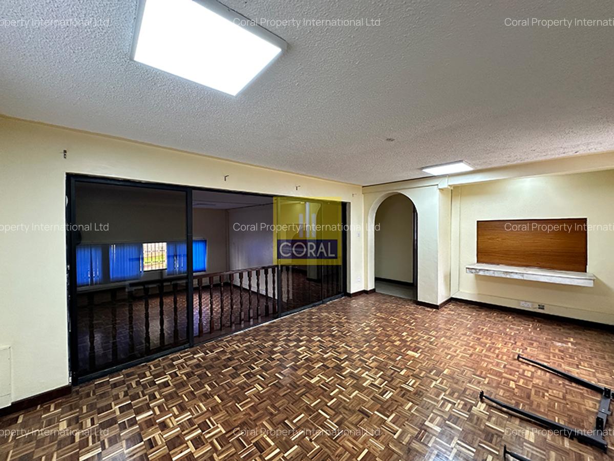 5,541 ft² Office in Gigiri - 6