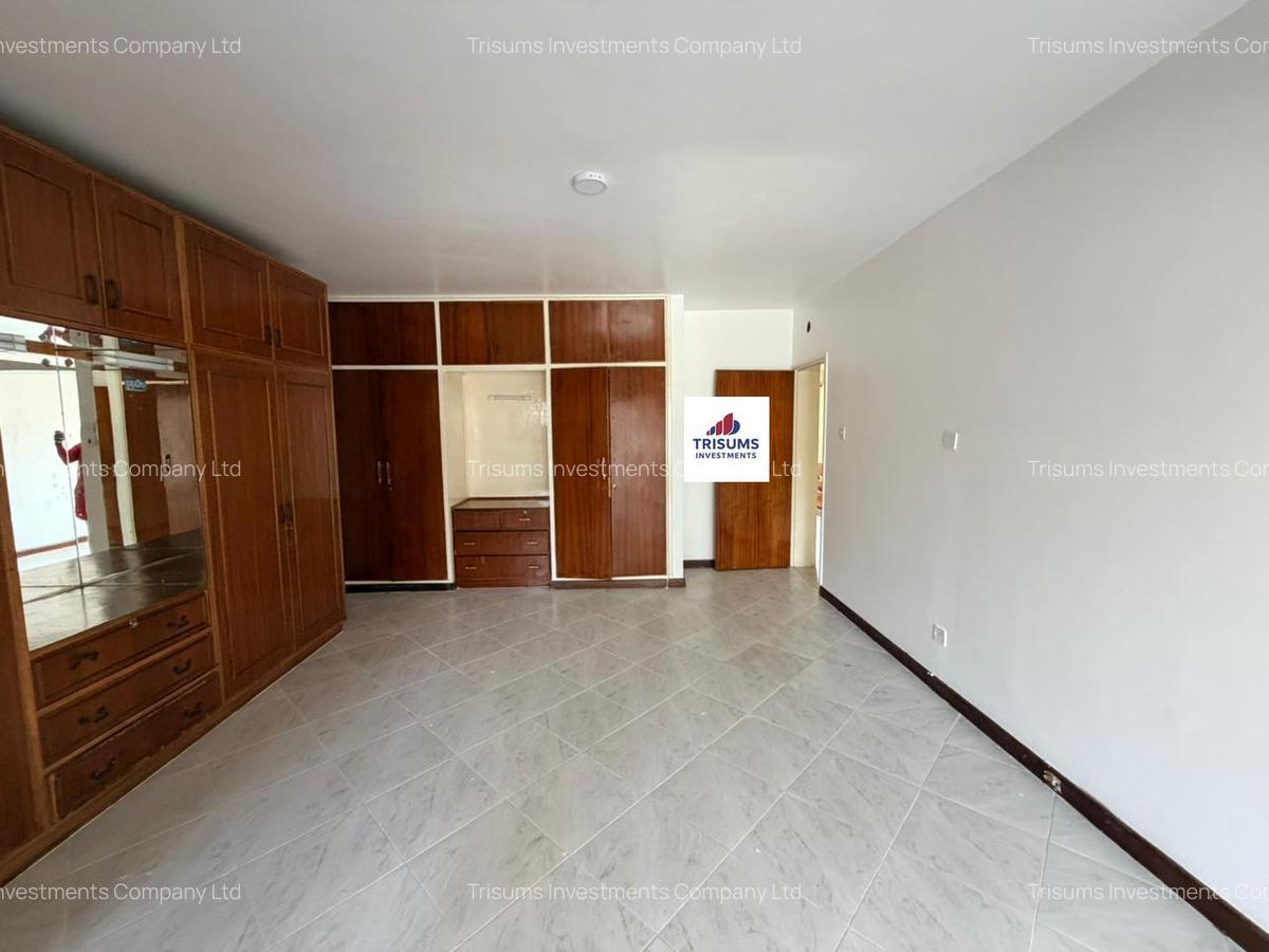 4 Bed Townhouse with En Suite in Westlands Area - 4