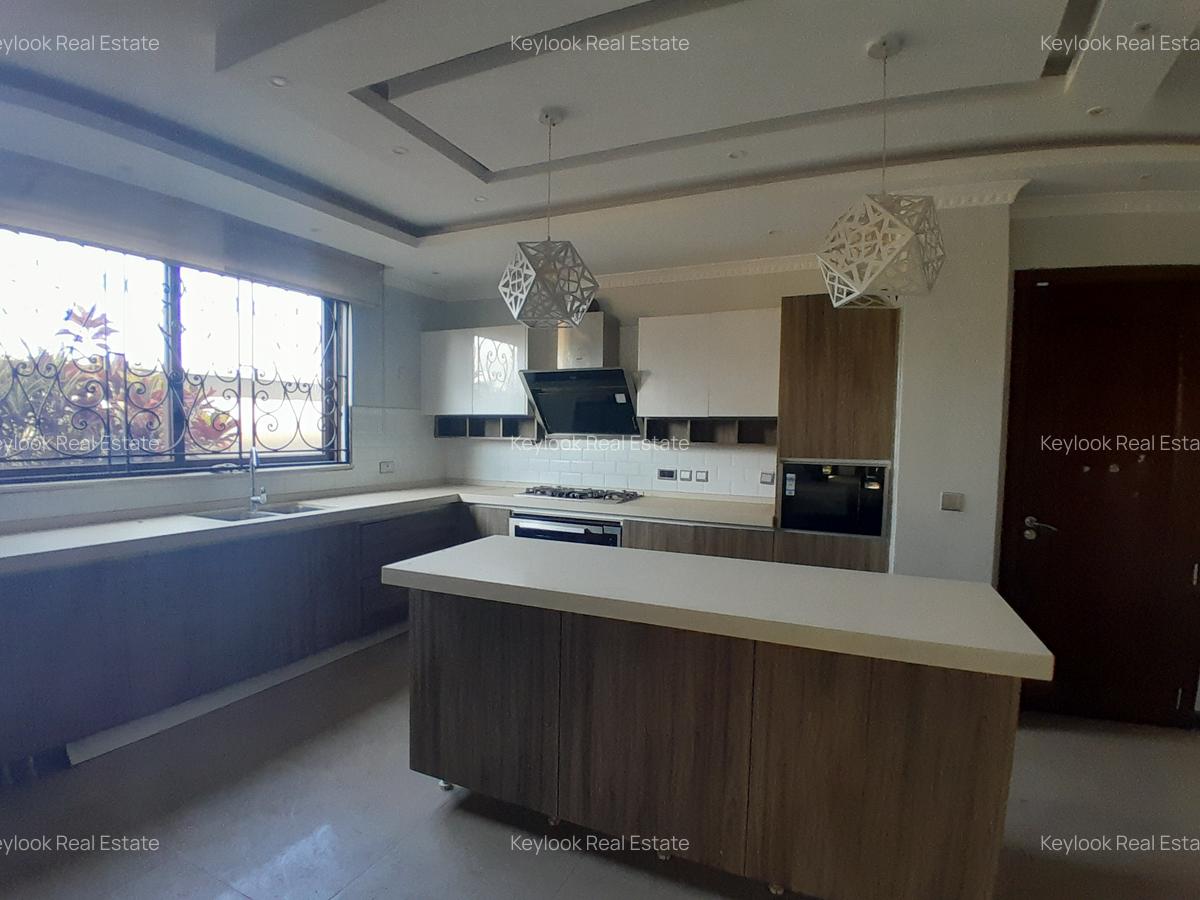 5 Bed Townhouse with En Suite at Maziwa Road - 14