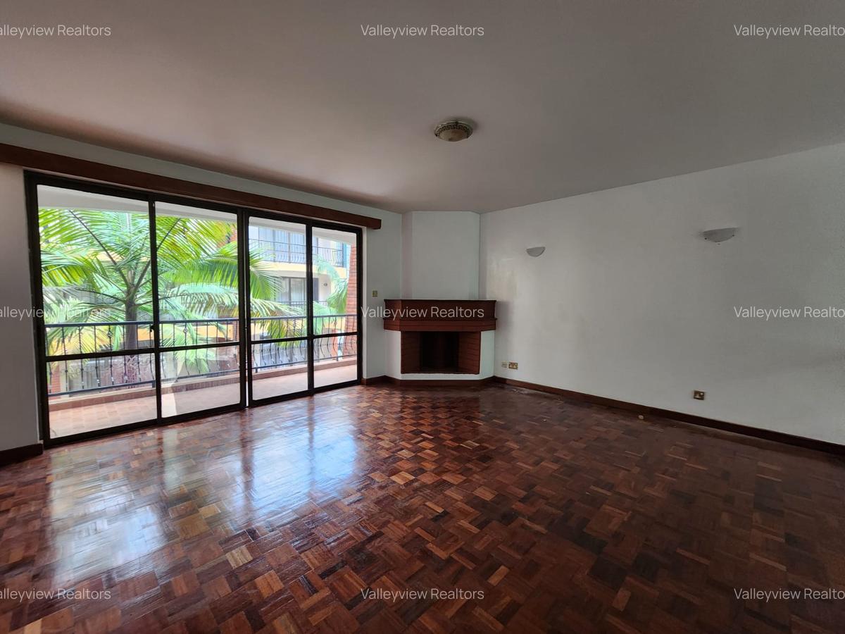 4 Bed Townhouse with En Suite at Kileleshwa - 6