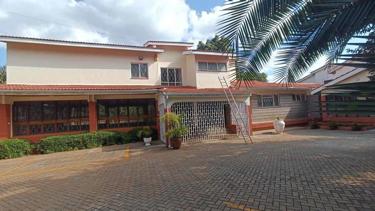 5 Bed House with Staff Quarters at Near Gigiri Fire Station - 5