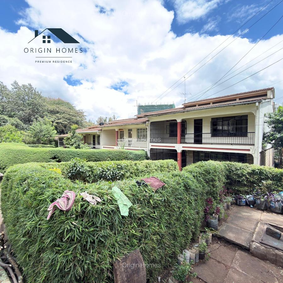 5 Bed Townhouse with En Suite in Kilimani - 1