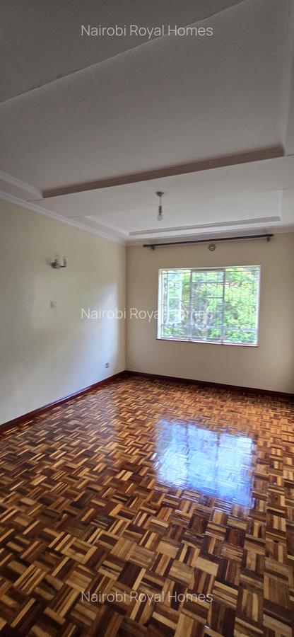4 Bed Townhouse with En Suite at Lavington Green - 5