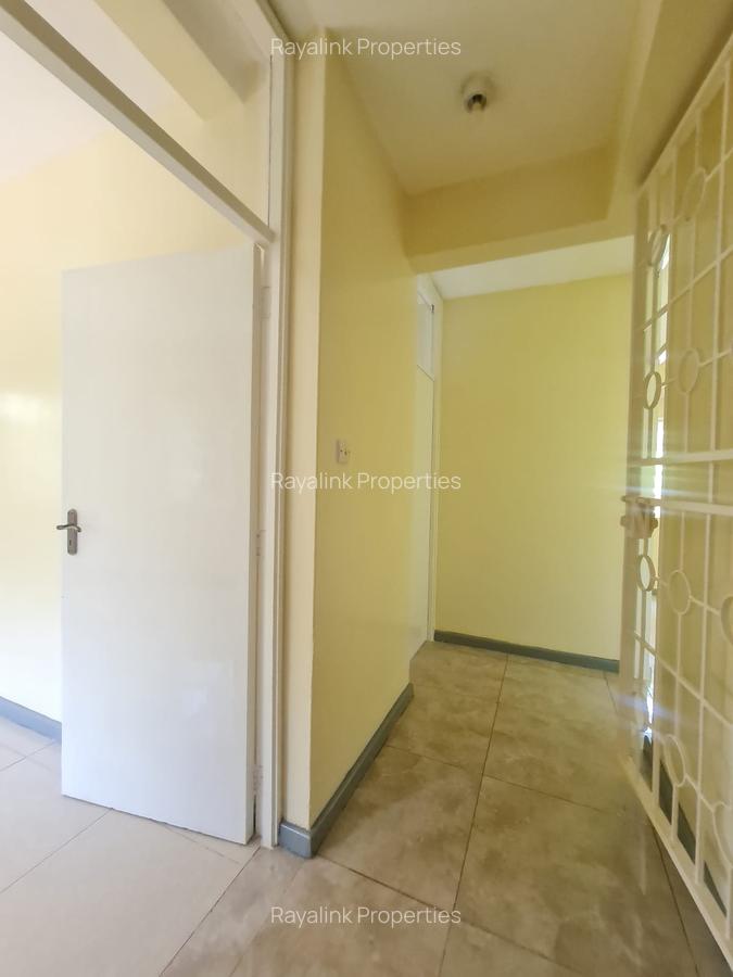 3 Bed House with En Suite at Kyuna - 13