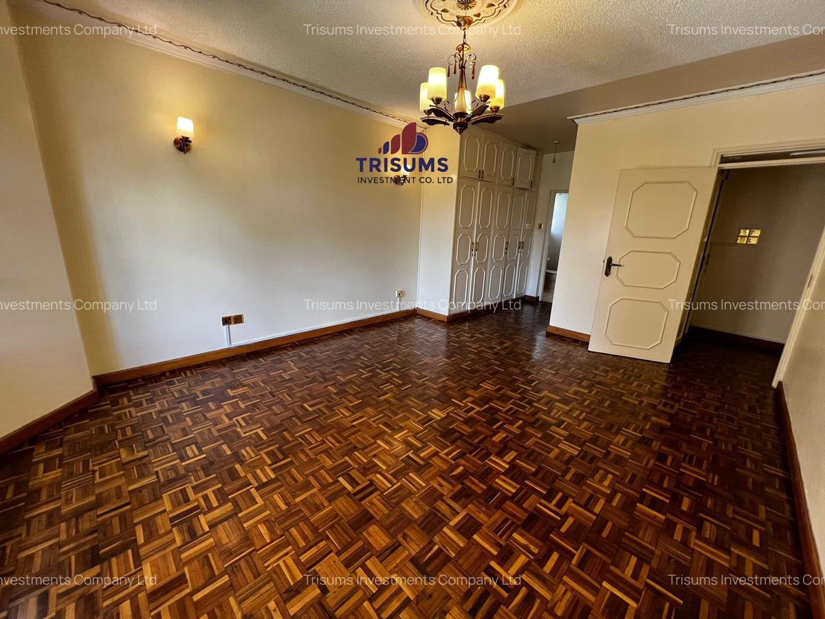 3 Bed Apartment with En Suite at Westland - 6