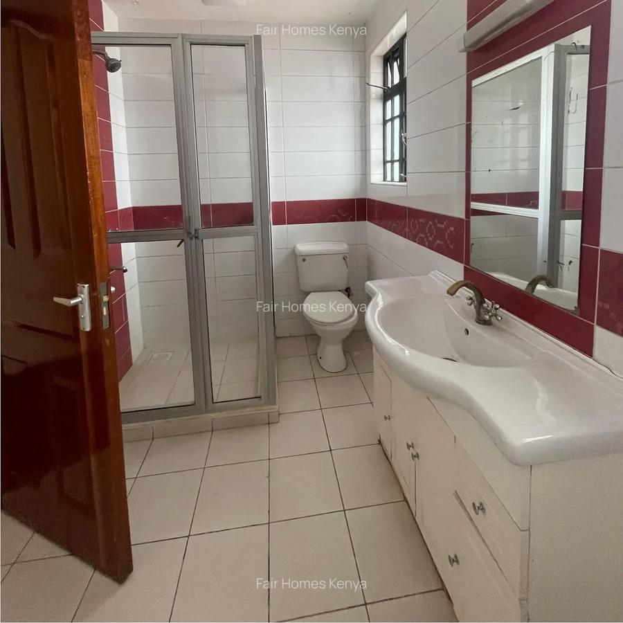 4 Bed Townhouse with En Suite at Mbaazi Avenue - 16