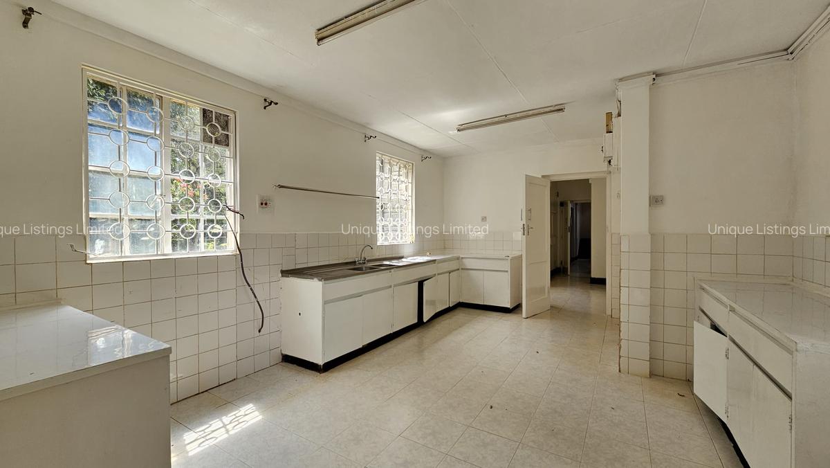 4 Bed Townhouse with Garden in Karen - 4