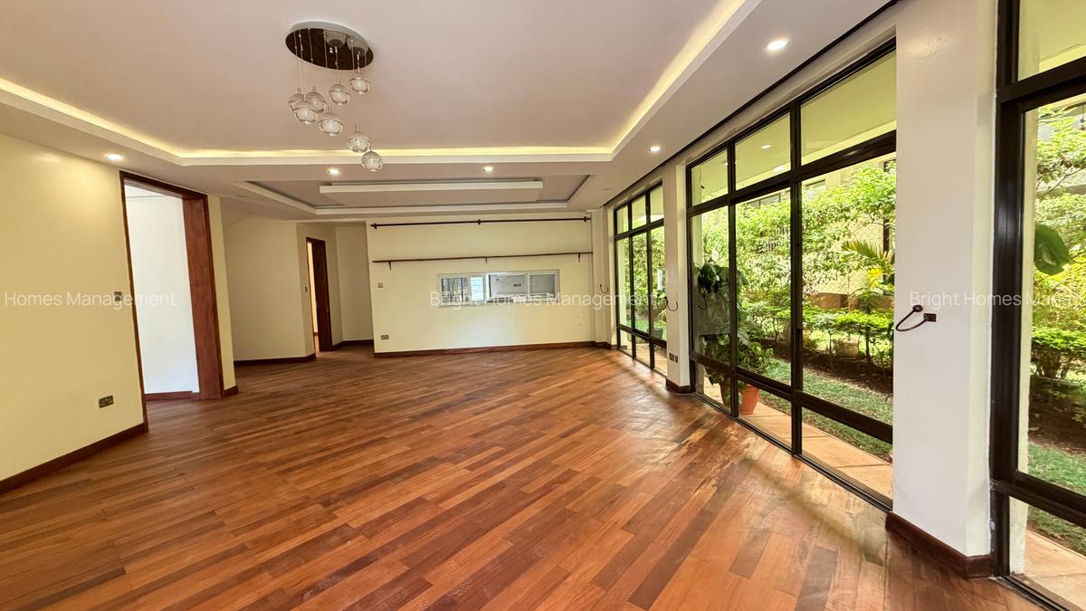 5 Bed Townhouse with En Suite in Kileleshwa - 4