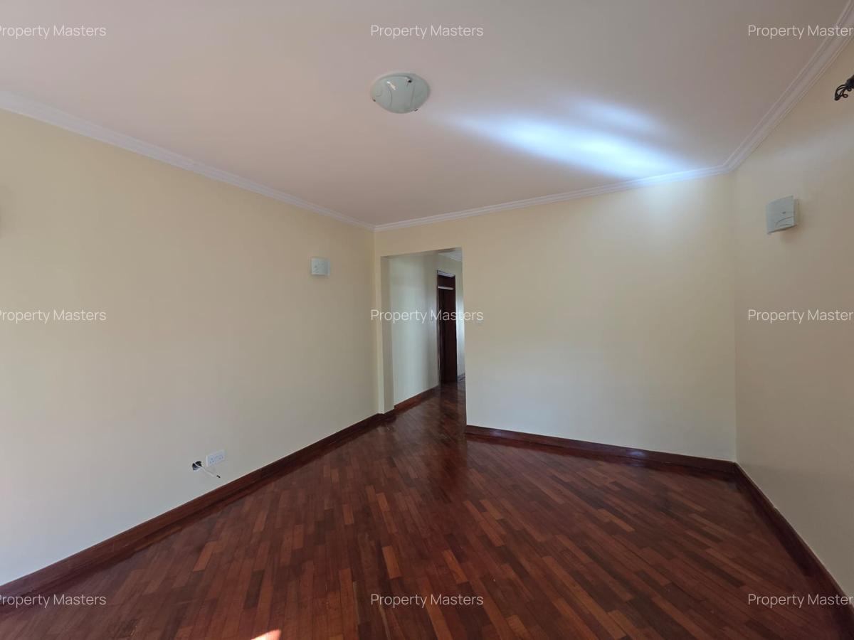 4 Bed Villa with En Suite at Njathaini Road - 16