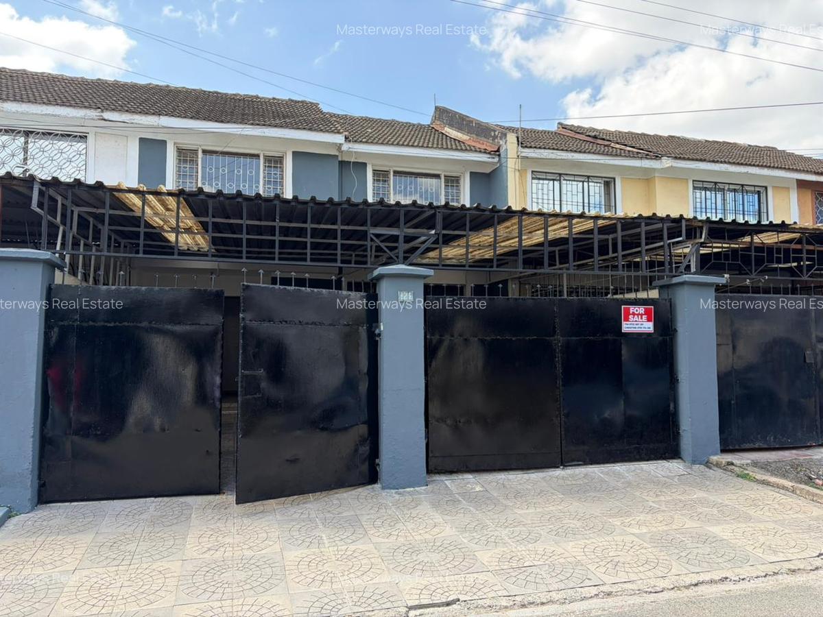 4 Bed Townhouse with En Suite in South C - 1