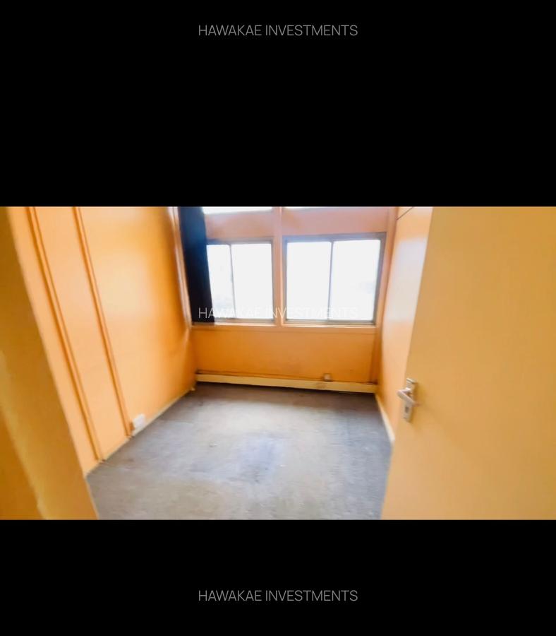 Office with Backup Generator at Loita Street - 4