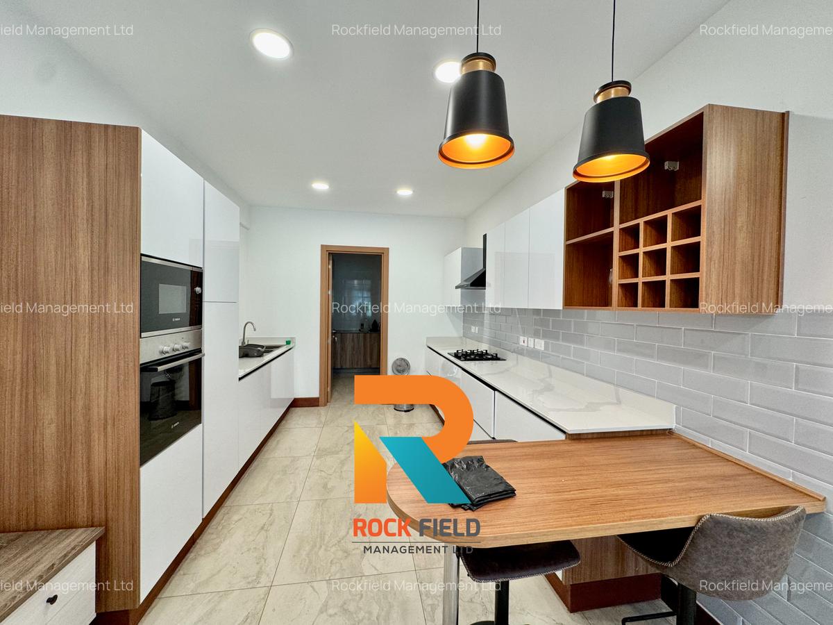 Furnished 2 Bed Apartment with En Suite in Parklands - 8