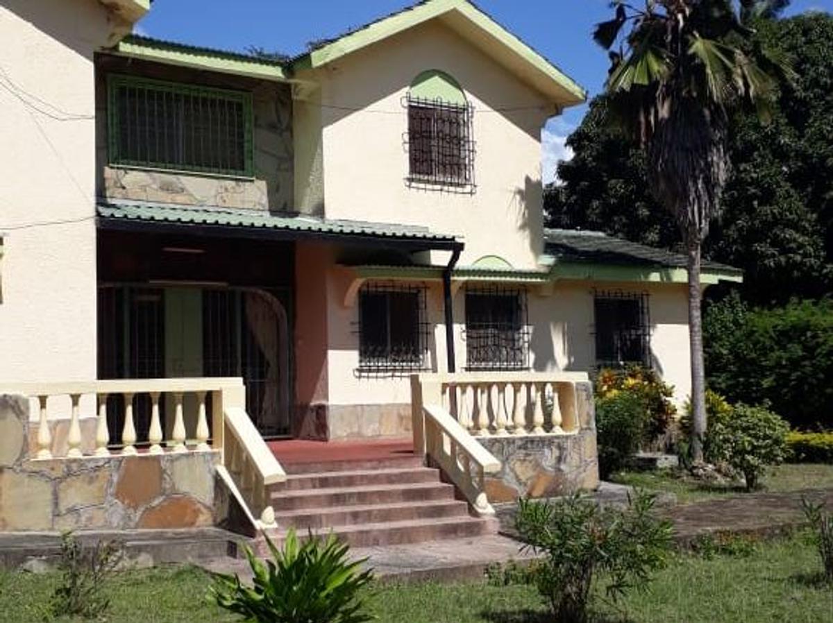 4 Bed Townhouse in Nyali Area - 2