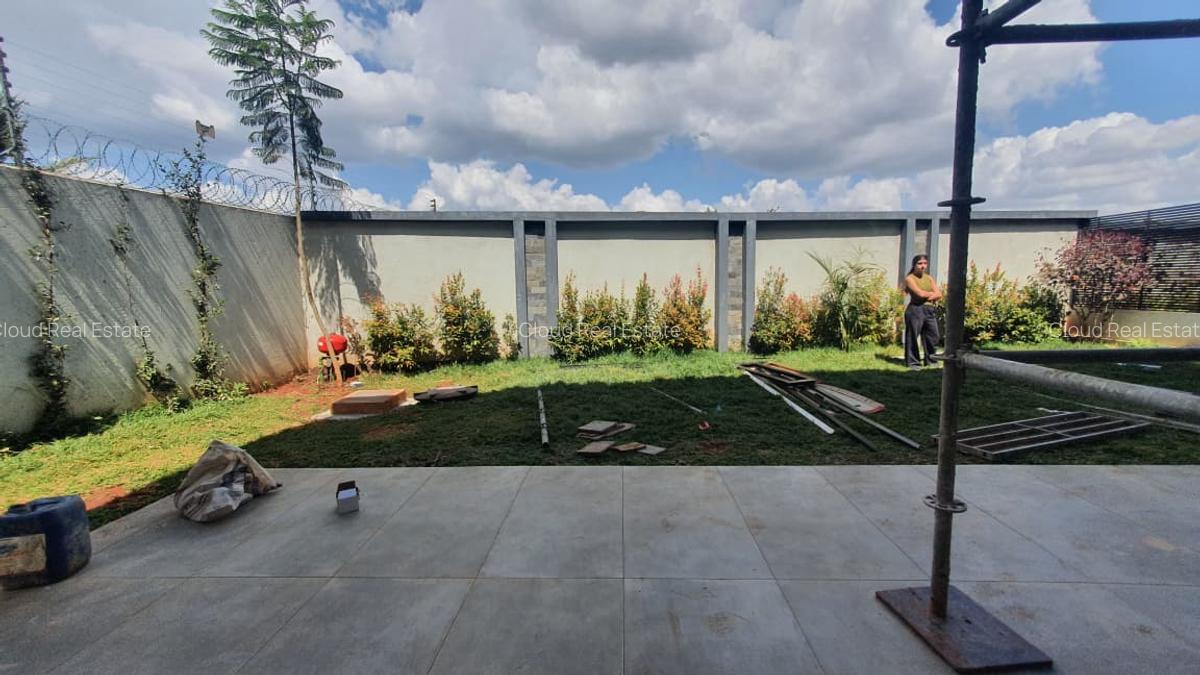 4 Bed Villa with En Suite in Runda - 12